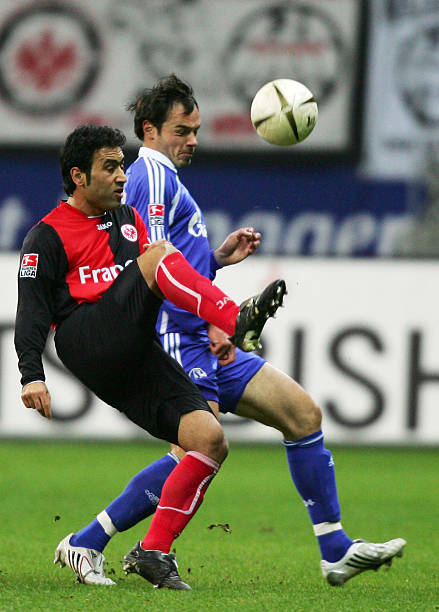 他的第一份 他的第一份