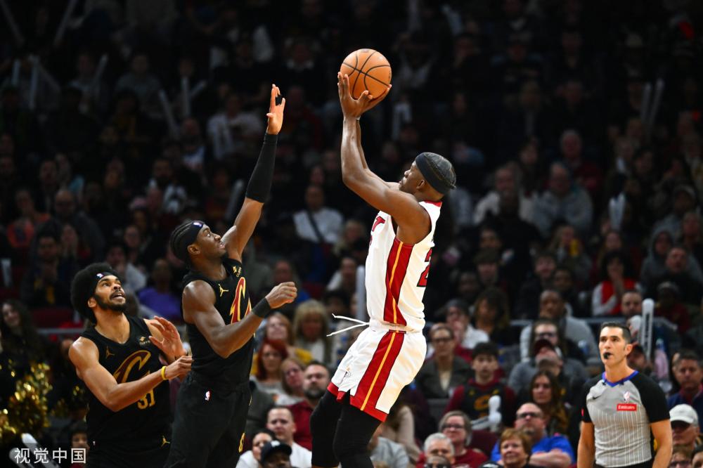 的表现再一 的表现再一