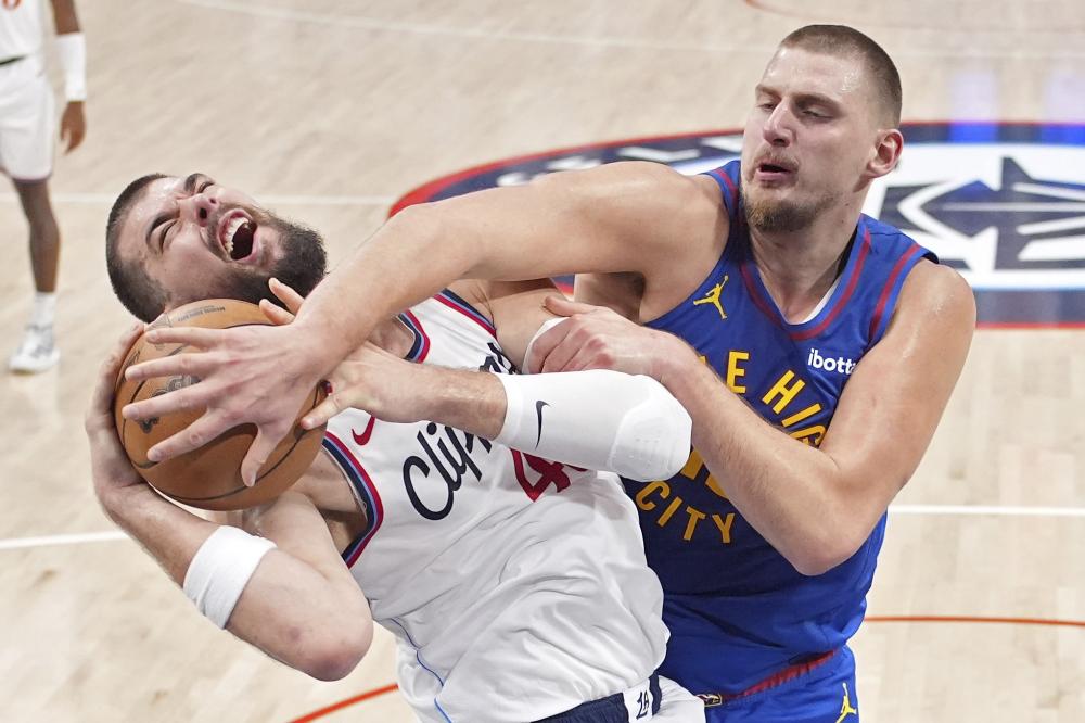 格里芬在节 格里芬在节