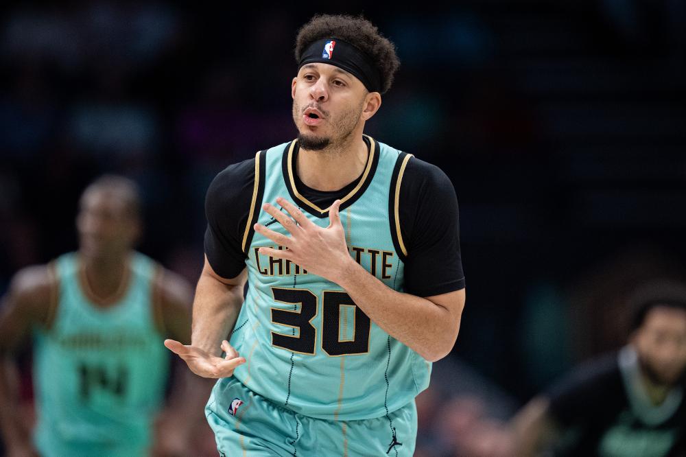 随着阿尔卡 随着阿尔卡